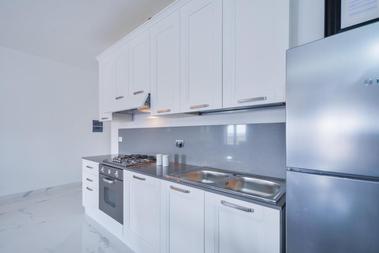 New Central Apartment & Rooms Монтекатіні-Терме Екстер'єр фото