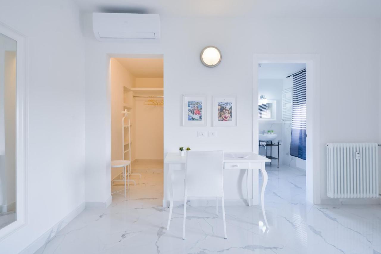New Central Apartment & Rooms Монтекатіні-Терме Екстер'єр фото