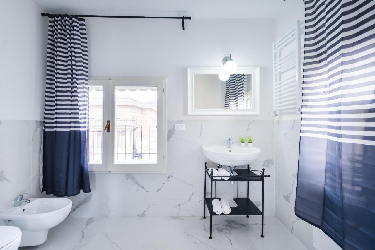 New Central Apartment & Rooms Монтекатіні-Терме Екстер'єр фото